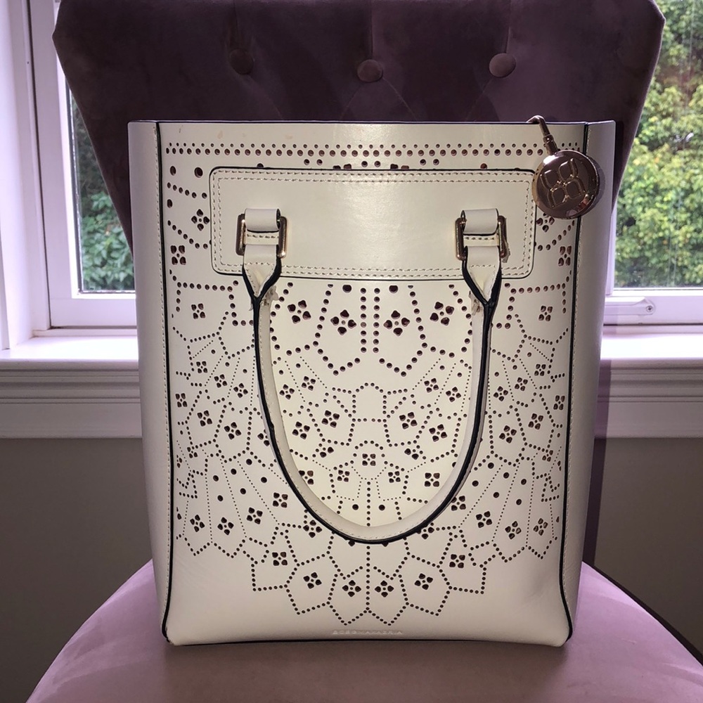 BCBG WHITE LEATHER TOTE BAG